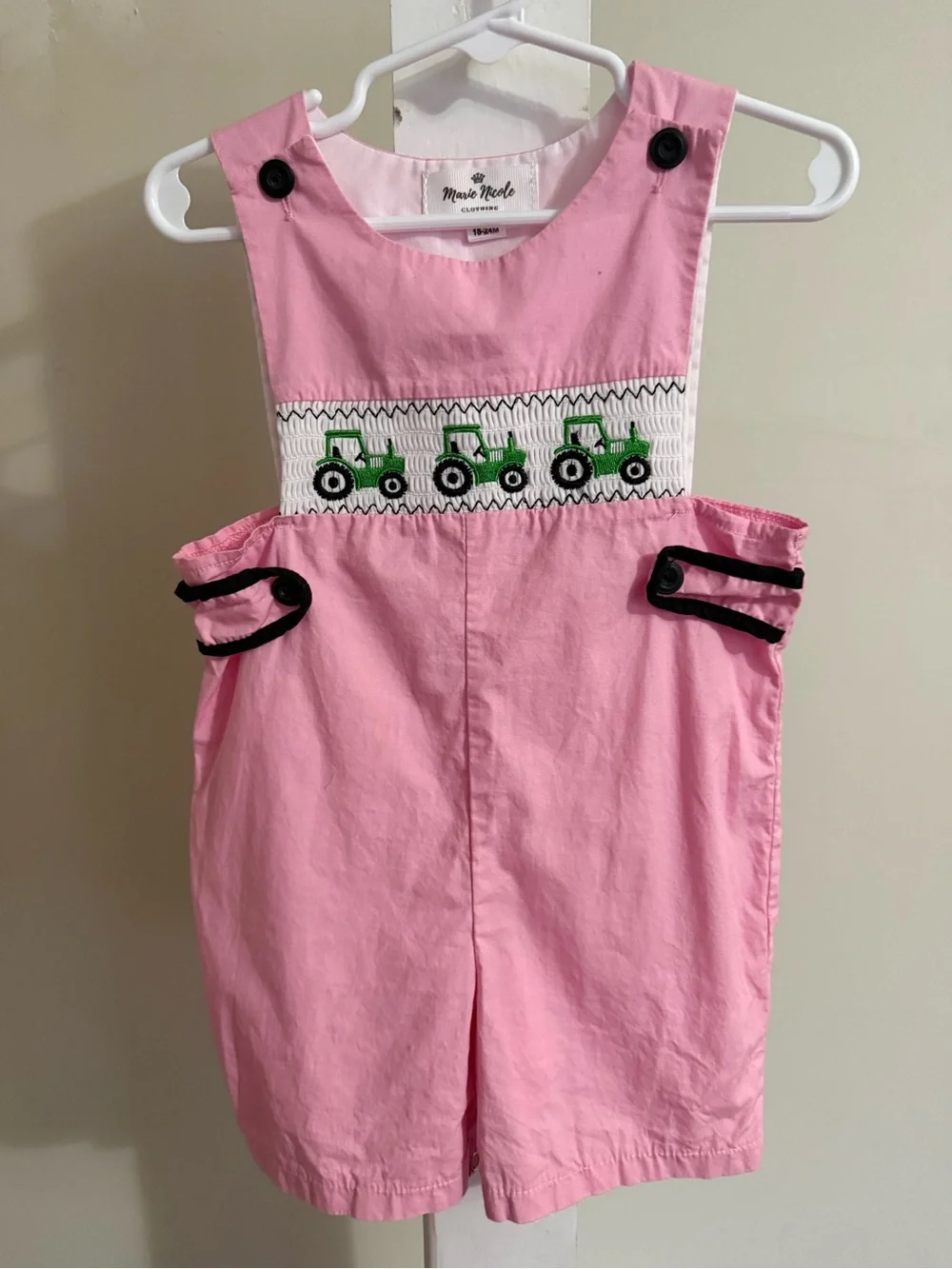 Marie Nicole size tractors has